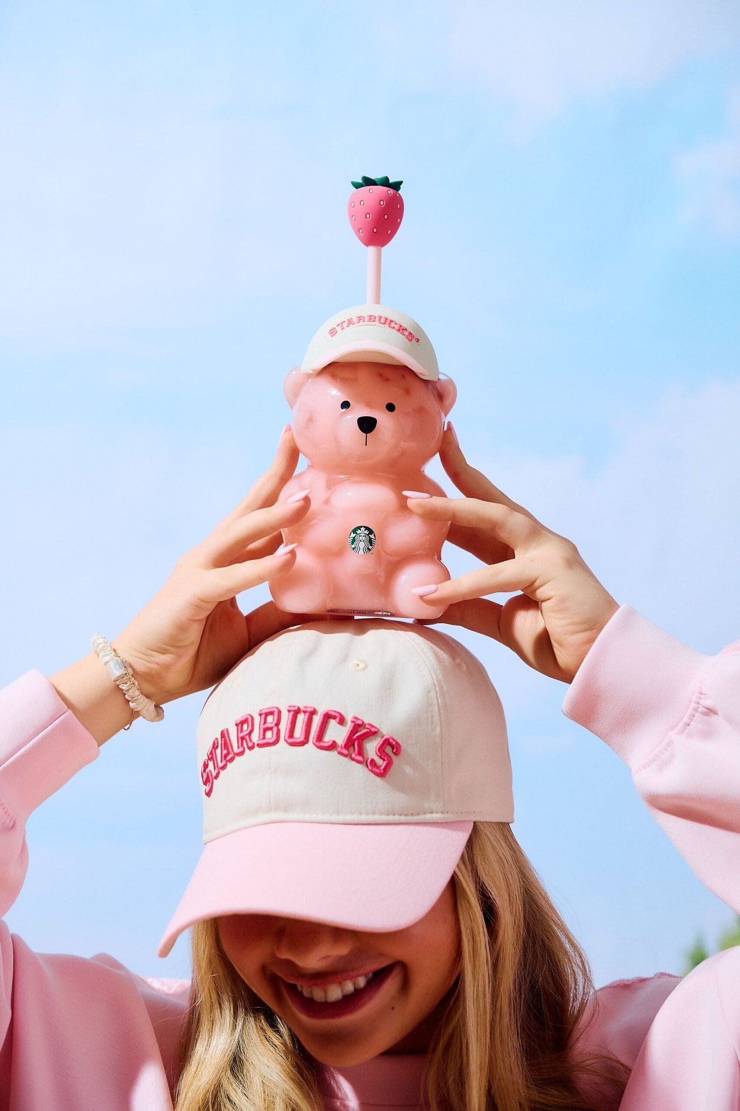 Strawberry Bearista Cup